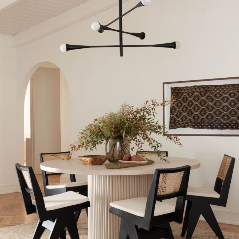space-saving-round-dining-table-india.jpg